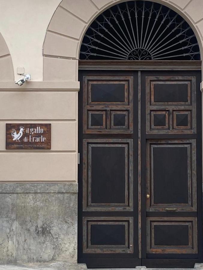 Il Gallo Di Eracle - Charming Suites & Rooms 泰尔米尼伊梅雷塞 外观 照片